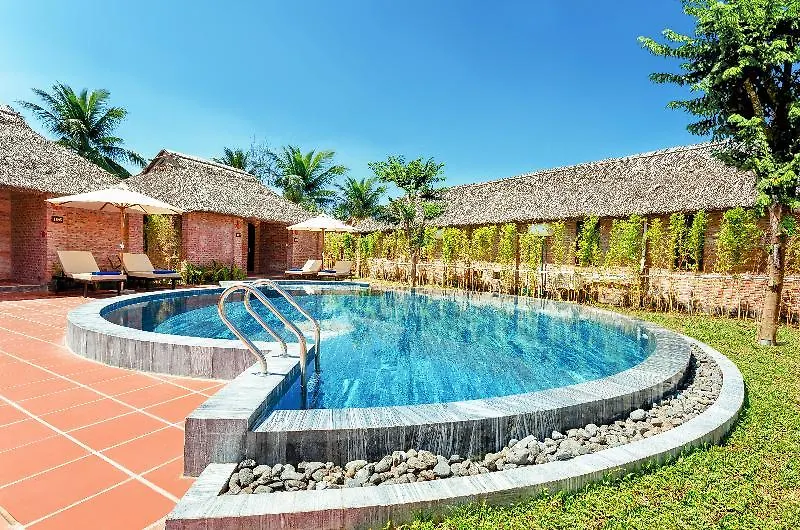 Boutique Cam Thanh Resort Hoi An 4*,