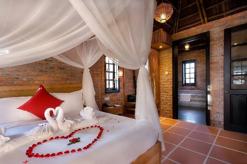 Boutique Cam Thanh Resort Hoi An 4*,