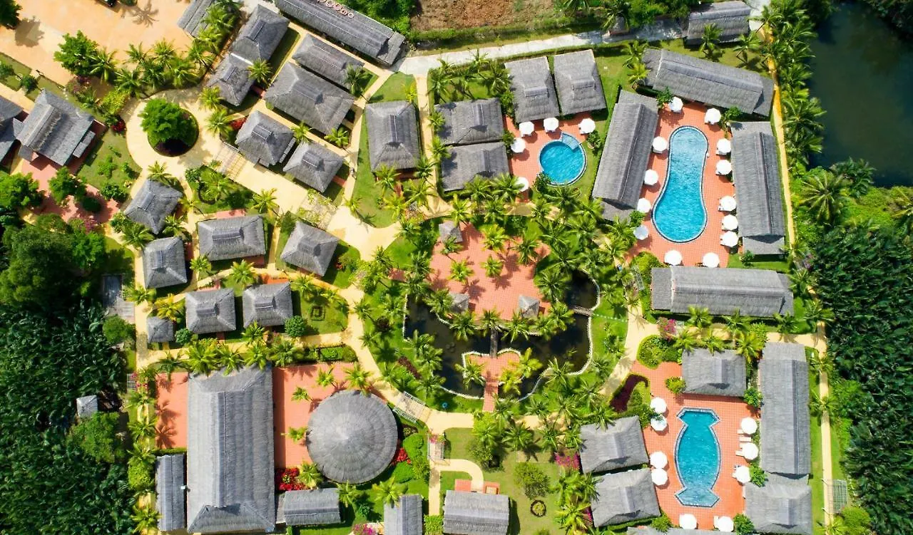 Boutique Cam Thanh Resort Hoi An 4*,
